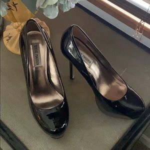 Black Patent Leather Pump Heel